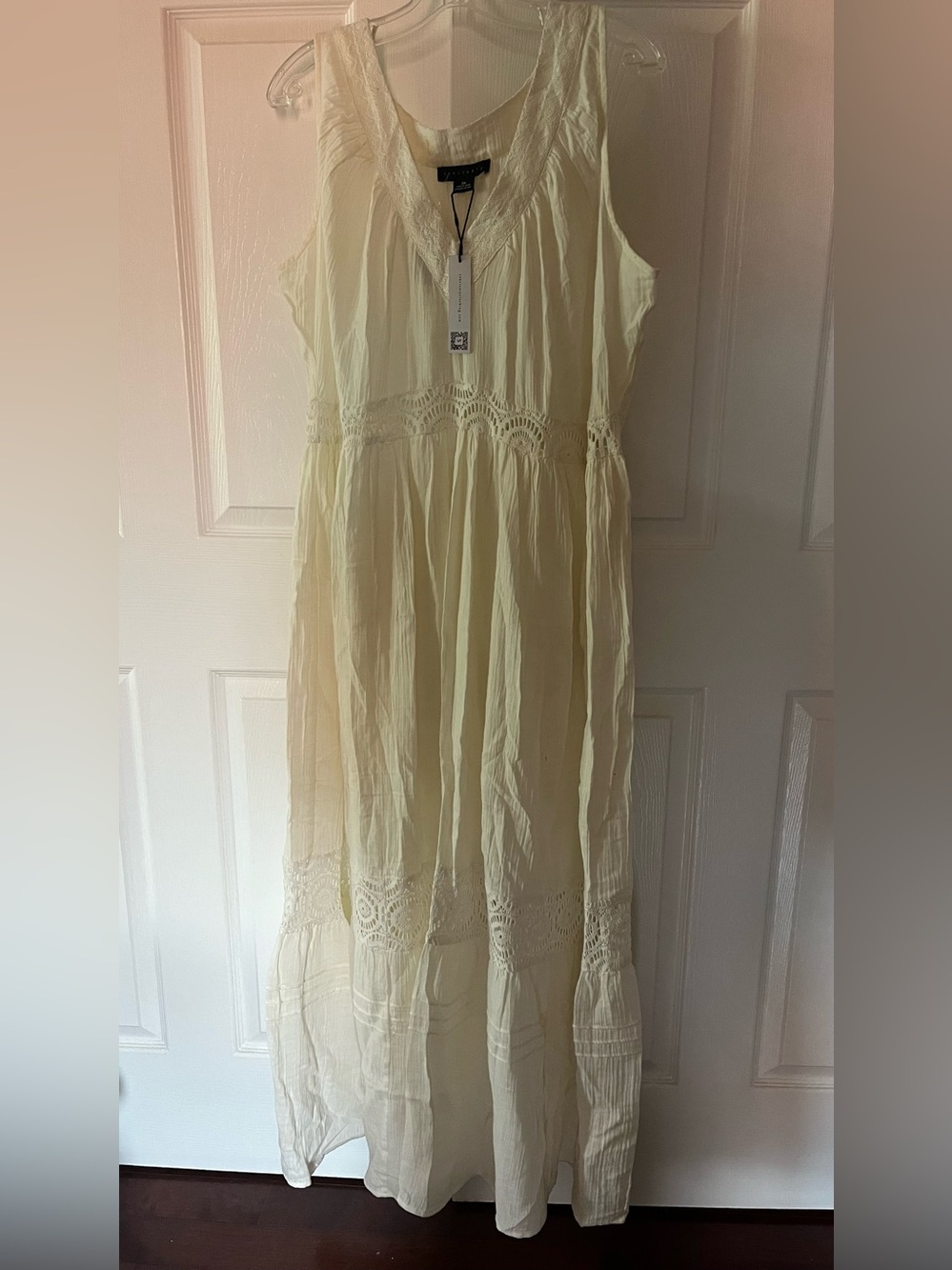 Sanctuary Cream Sleeveless Maxi Dress with Crochet Waist